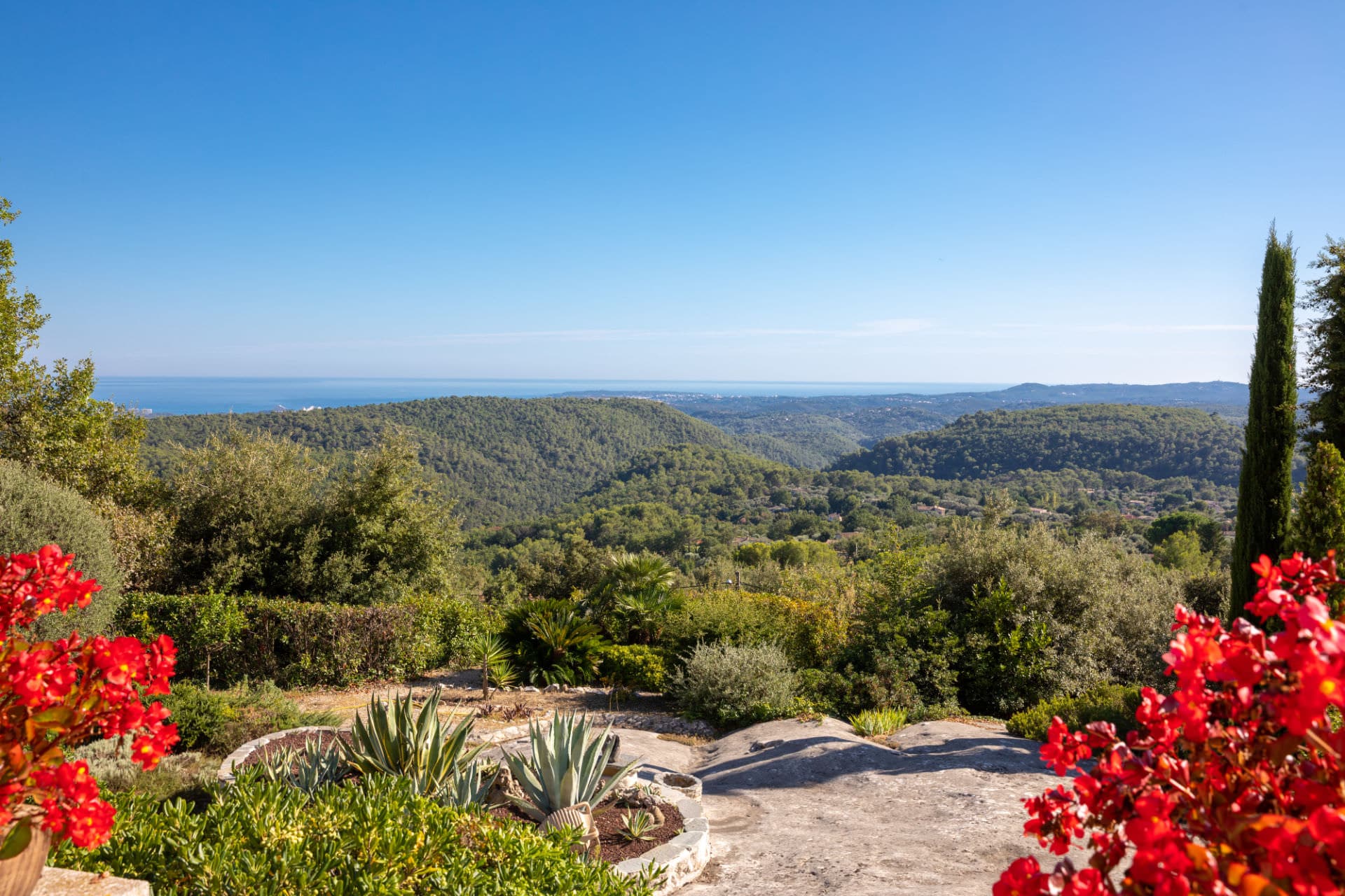 Terre d'Orizon bnb jardin Tourrettes-sur-Loup